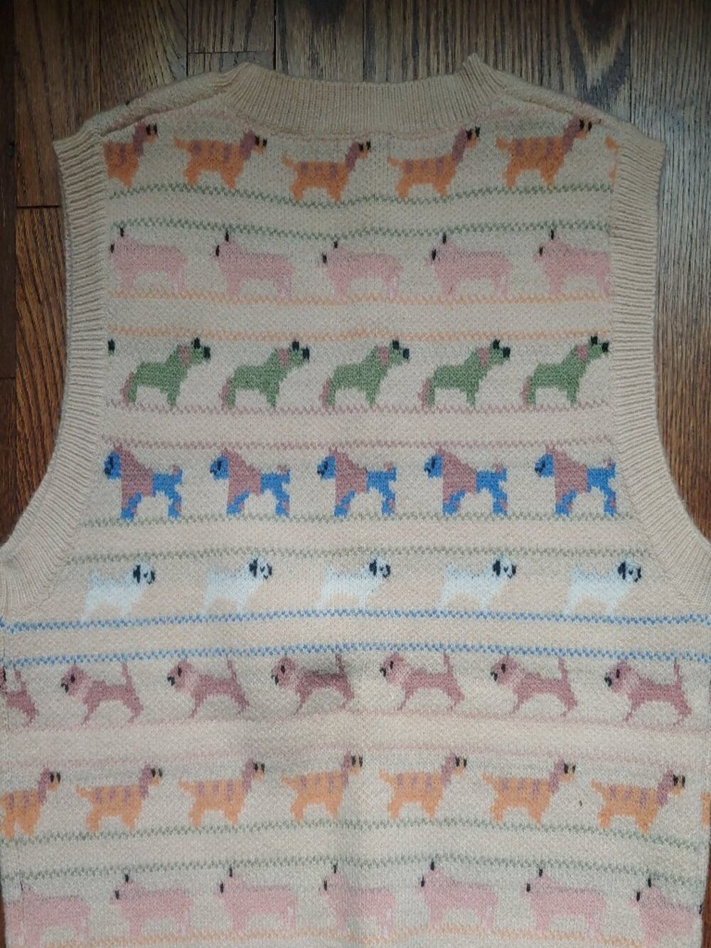 Debut Dog Print Sweater Vest - Picture 2 of 3